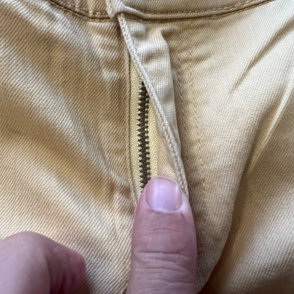 NWT Women's Comfort Denim Yellow Jeans Size 8 Capri (Z) - Picture 4 of 9